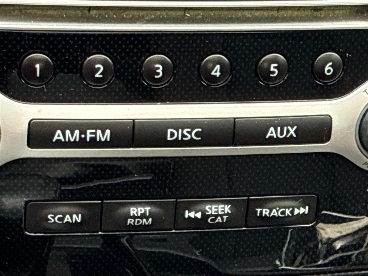 Nissan Maxima 4dr Sdn V6 CVT 3.5 S 2011