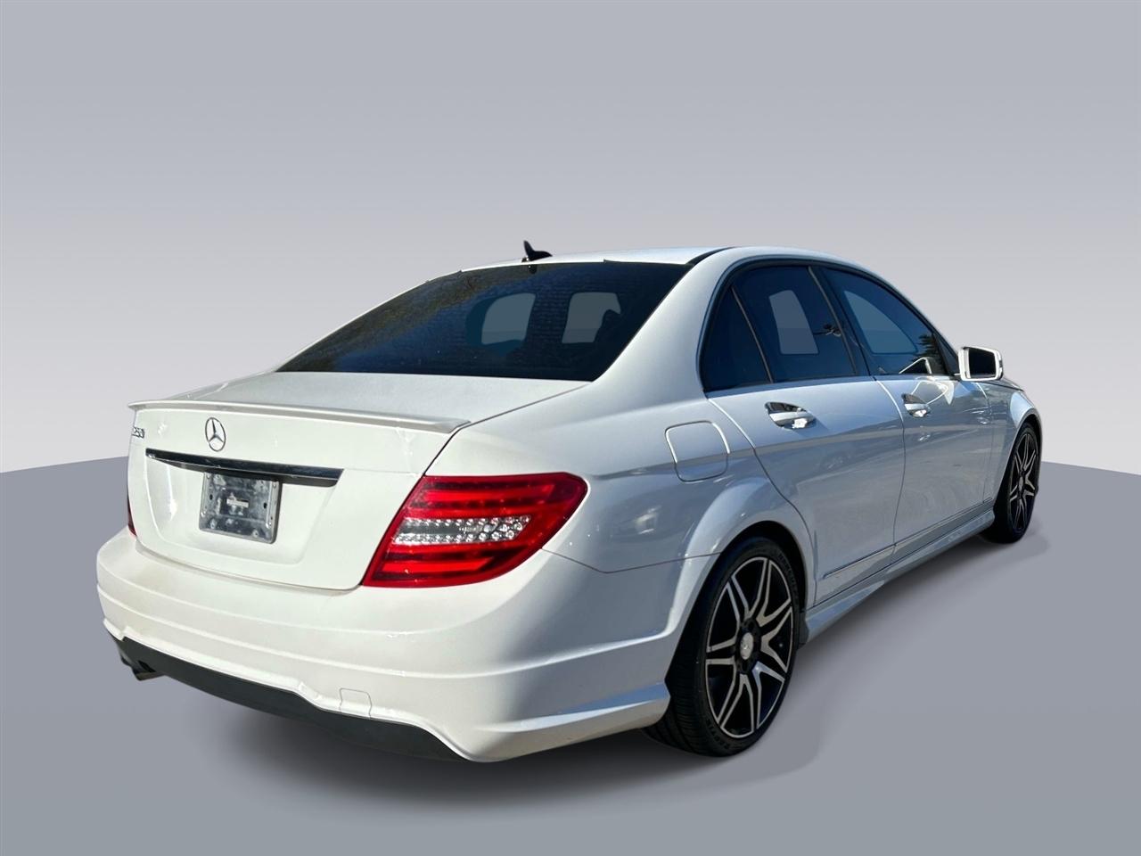 Mercedes-Benz C-Class  2013