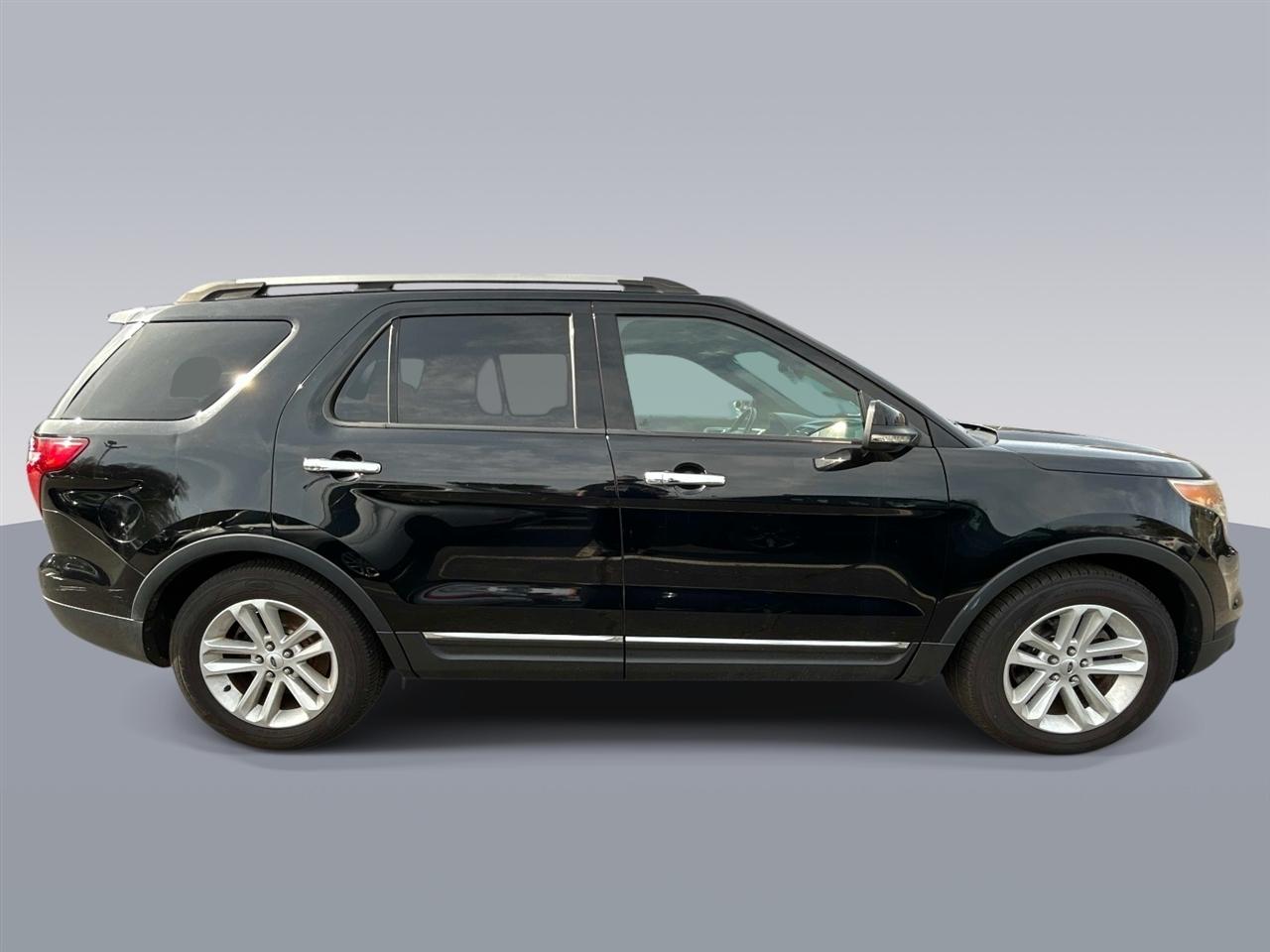 Ford Explorer  2012