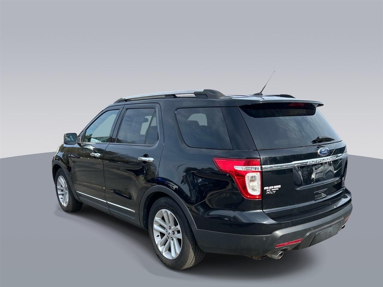 Ford Explorer  2012