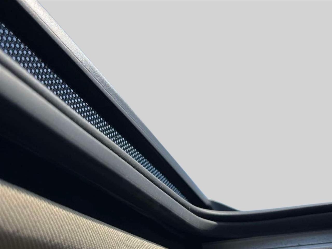 Mercedes-Benz C-Class  2012