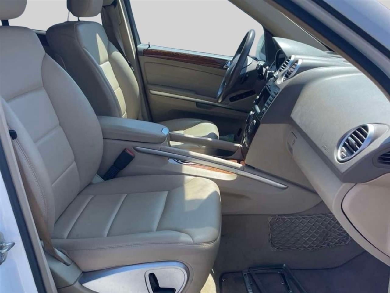 Mercedes-Benz M-Class  2009