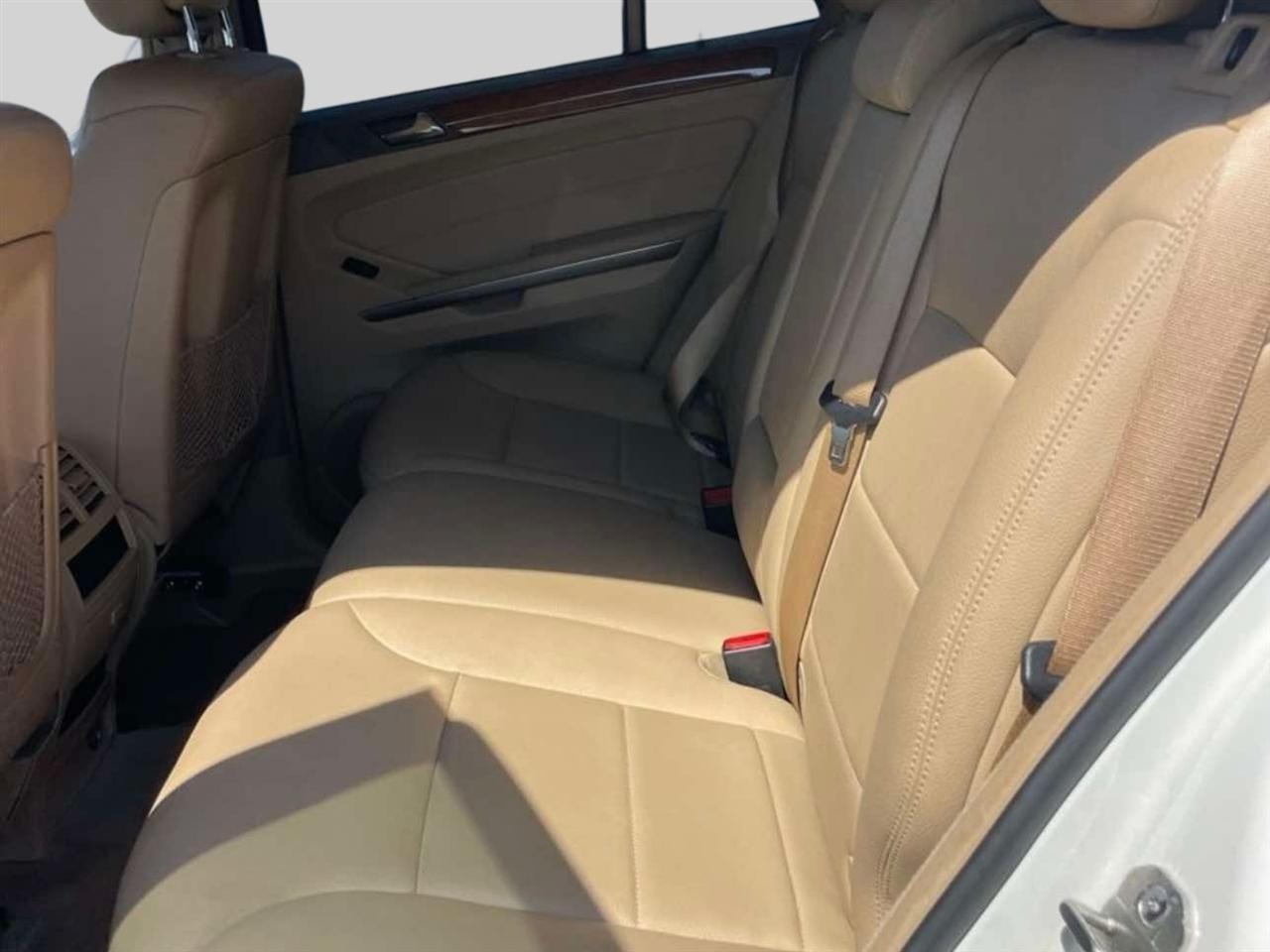 Mercedes-Benz M-Class  2009