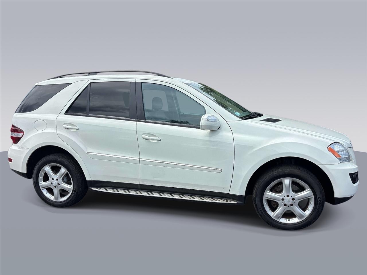 Mercedes-Benz M-Class 4MATIC 4dr 3.5L 2009
