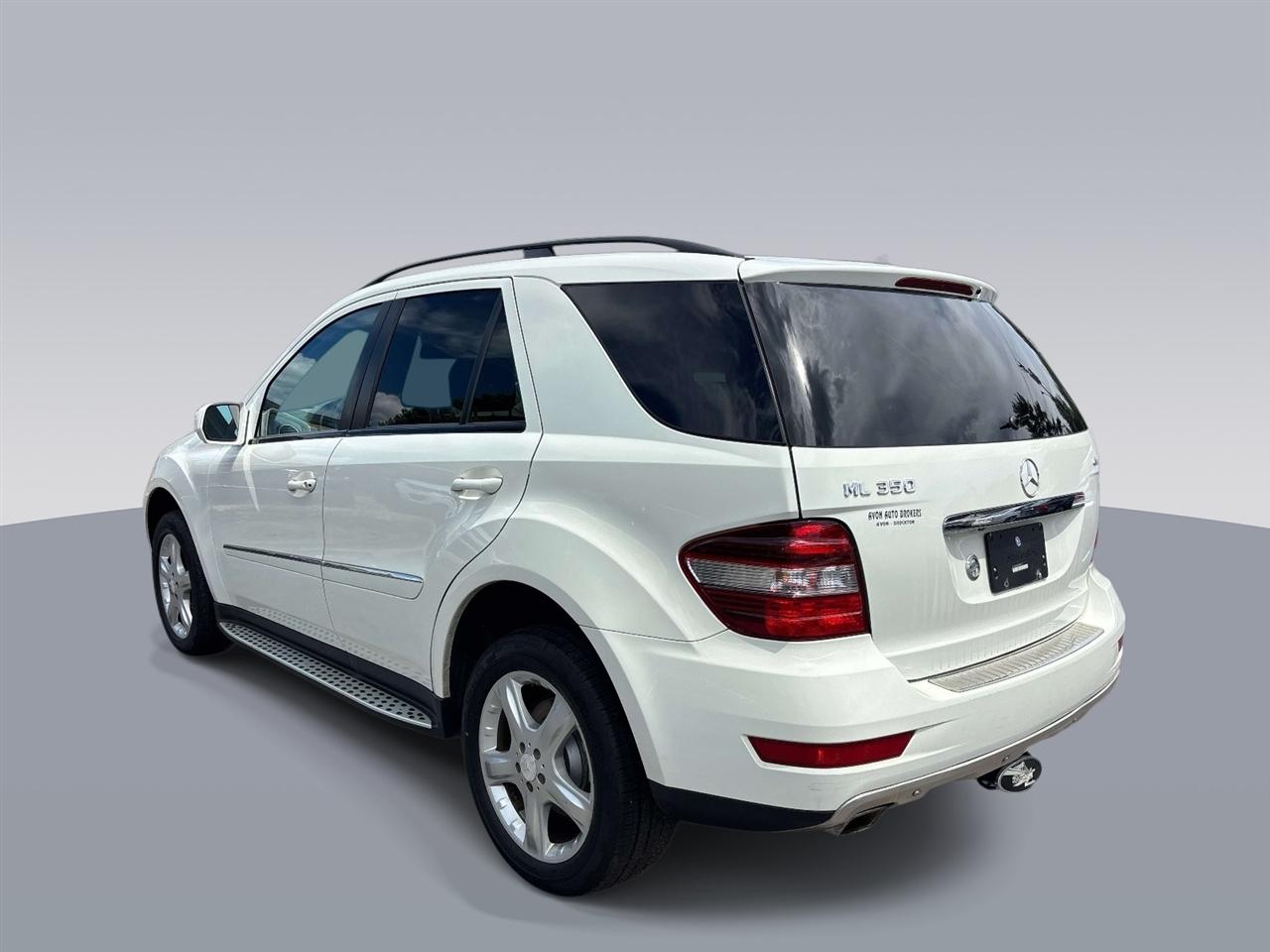 Mercedes-Benz M-Class 4MATIC 4dr 3.5L 2009