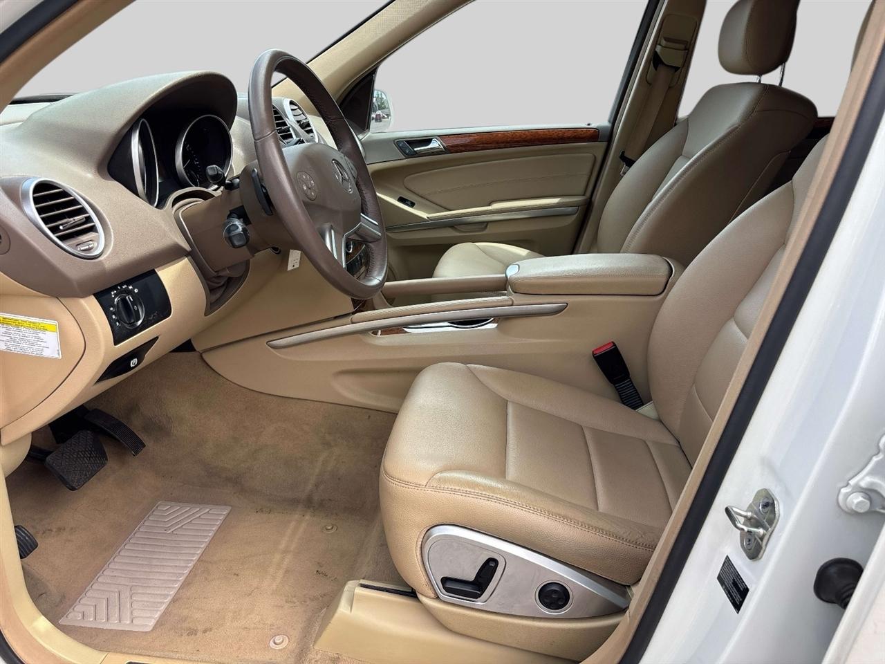 Mercedes-Benz M-Class 4MATIC 4dr 3.5L 2009