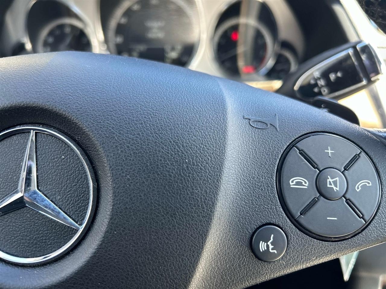 Mercedes-Benz E-Class 4dr Sdn E 550 Sport 4MATIC 2011