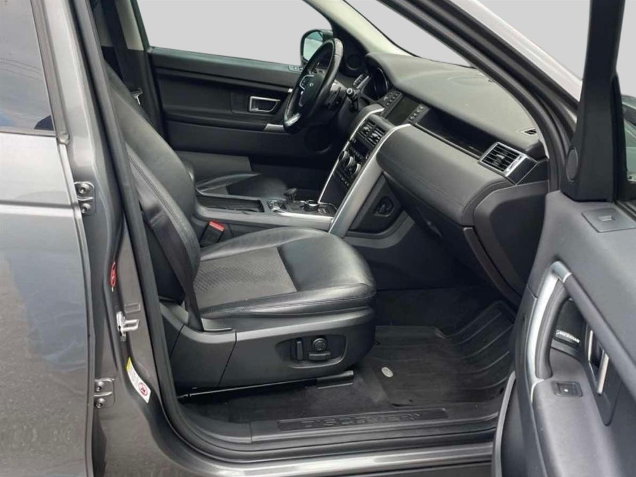 Land Rover Discovery Sport  2018