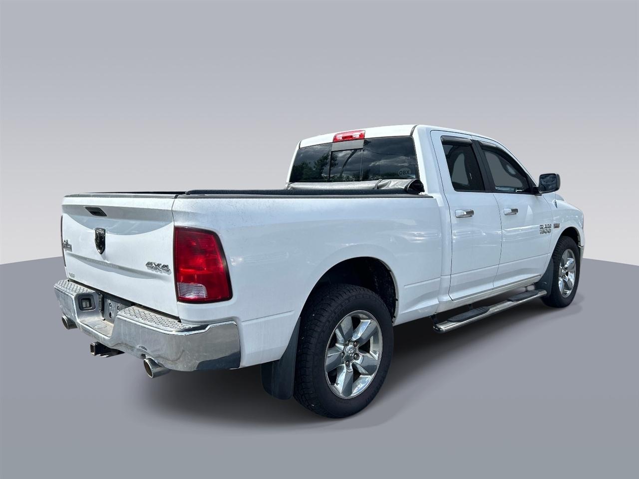 RAM 1500 4WD Quad Cab 140.5" Big Horn 2013