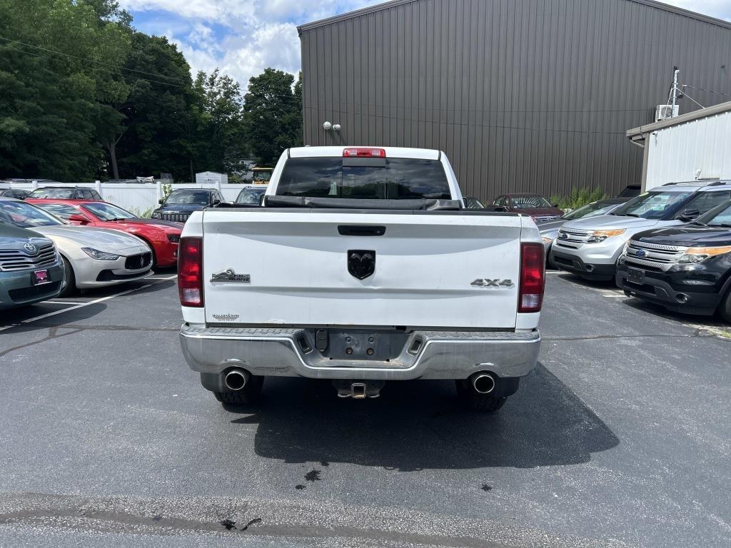 RAM 1500 4WD Quad Cab 140.5" Big Horn 2013