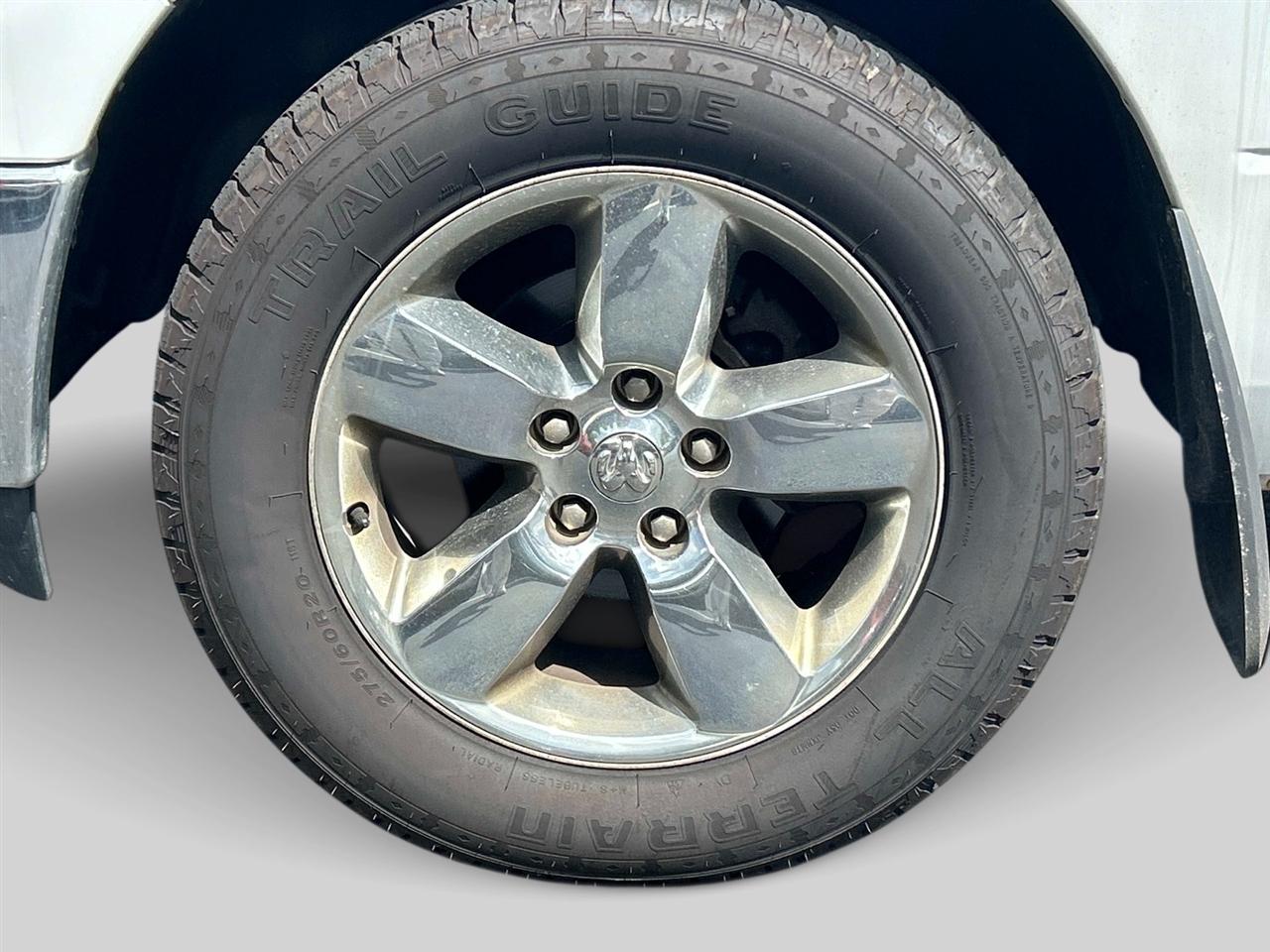 RAM 1500 4WD Quad Cab 140.5" Big Horn 2013