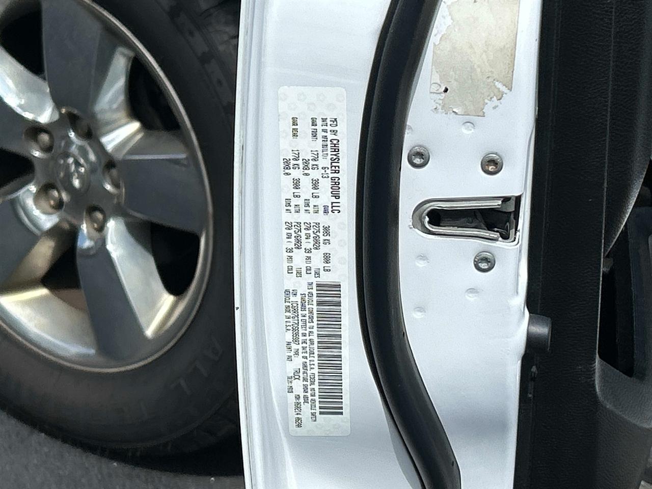 RAM 1500 4WD Quad Cab 140.5" Big Horn 2013