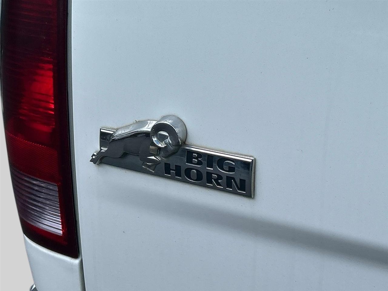 RAM 1500 4WD Quad Cab 140.5" Big Horn 2013