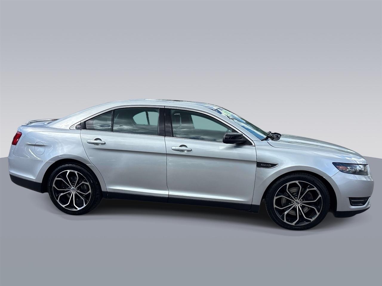 Ford Taurus SHO AWD 2017
