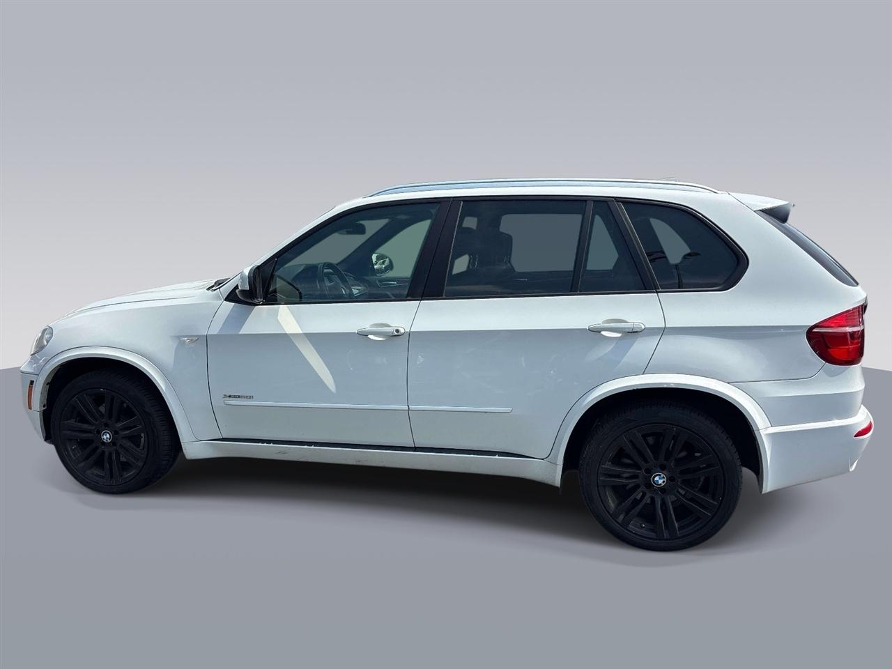 BMW X5 AWD 4dr xDrive50i 2013
