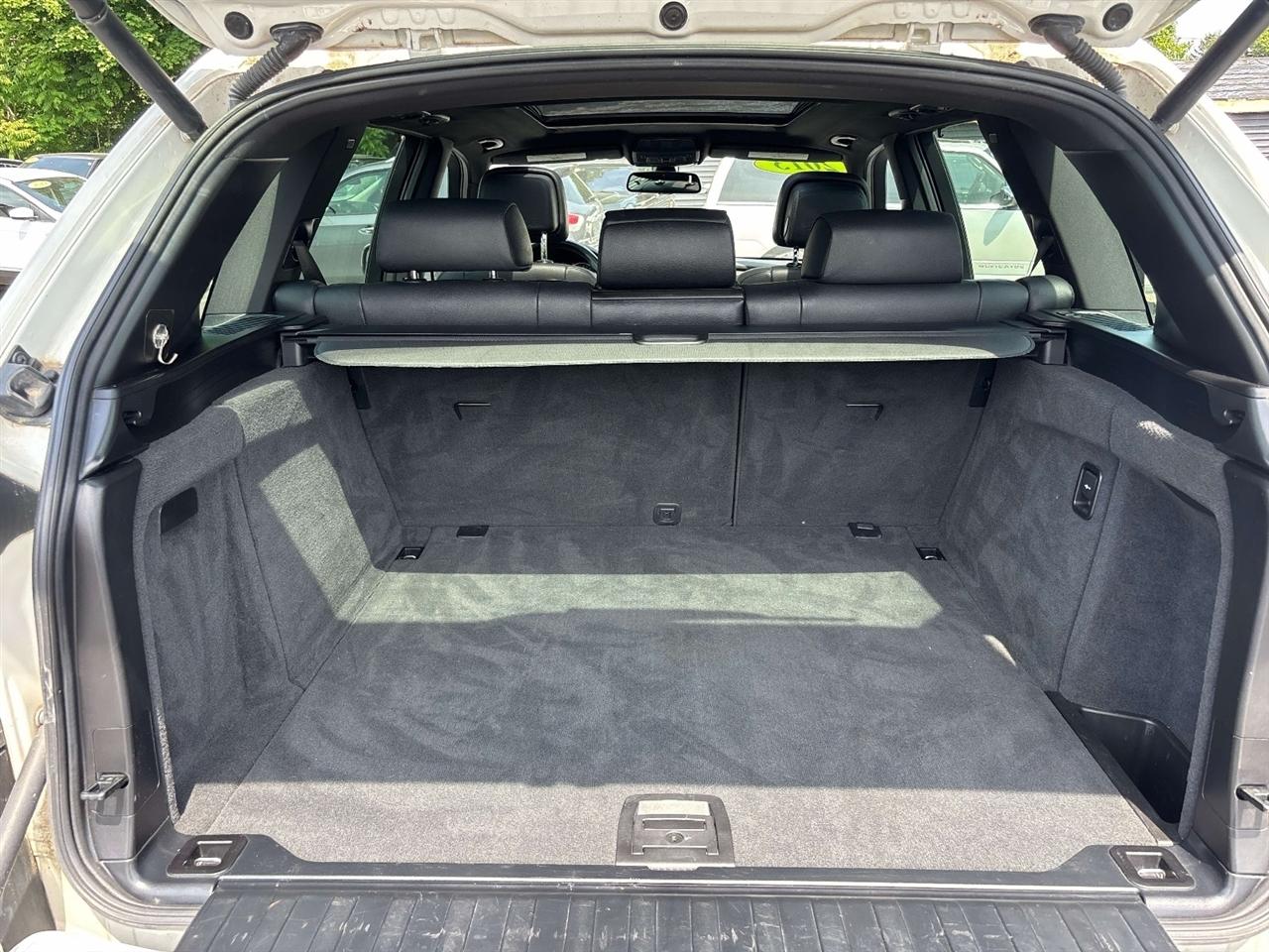 BMW X5 AWD 4dr xDrive50i 2013