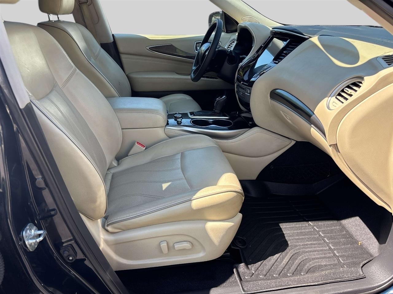 Infiniti QX60 2019.5 LUXE AWD 2019