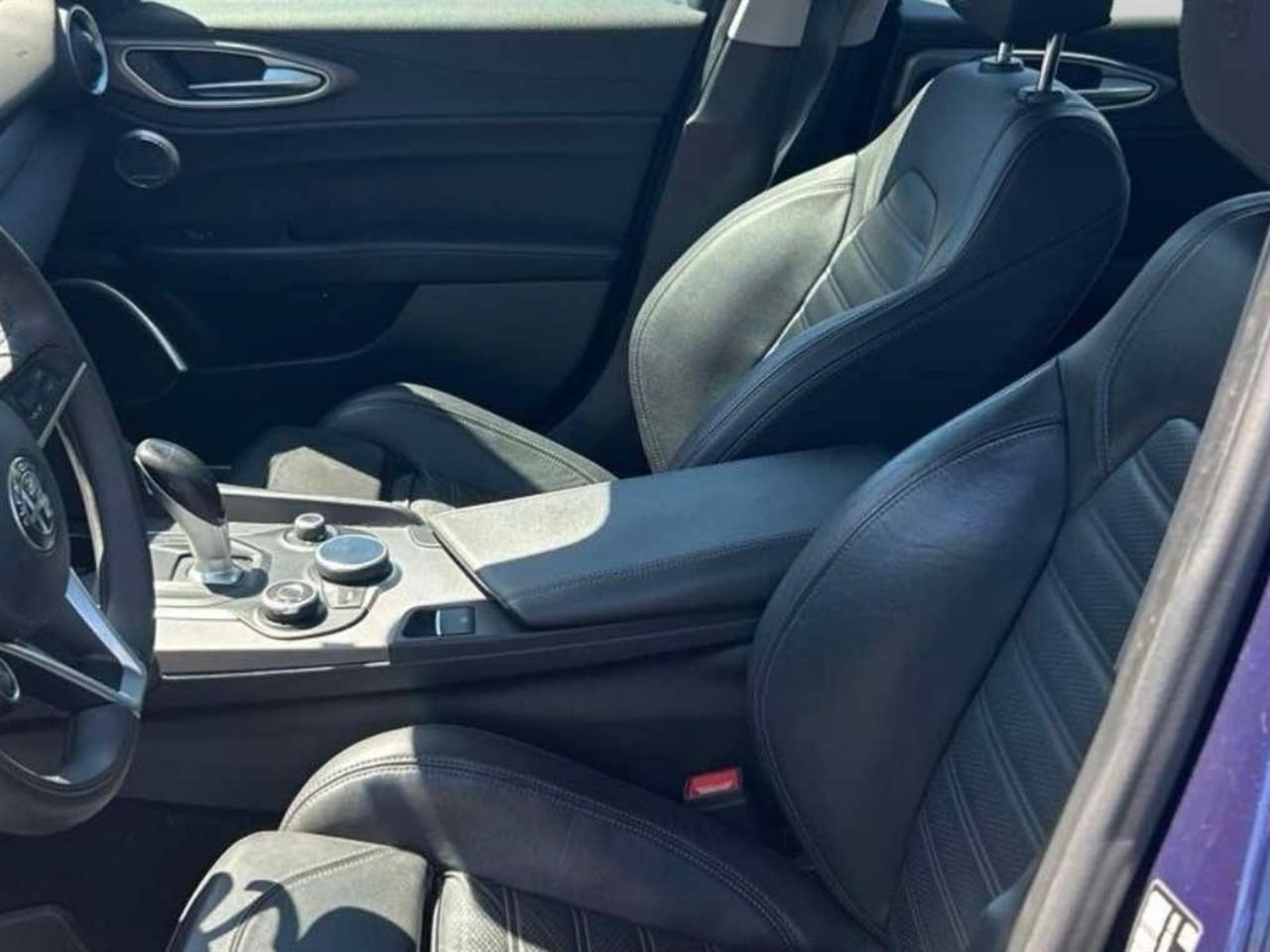 Alfa Romeo Giulia  2018