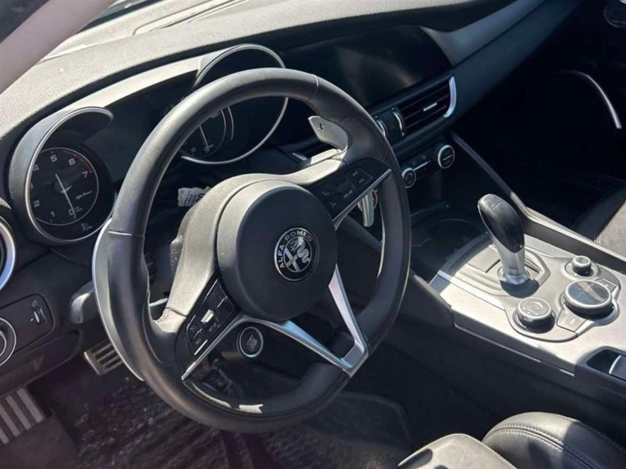 Alfa Romeo Giulia  2018