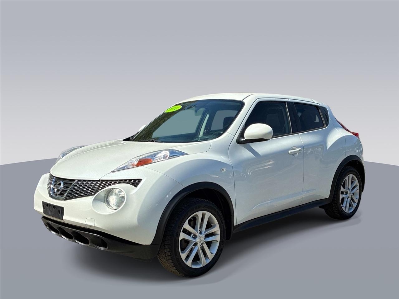Nissan Juke 5dr Wgn CVT SV AWD 2014