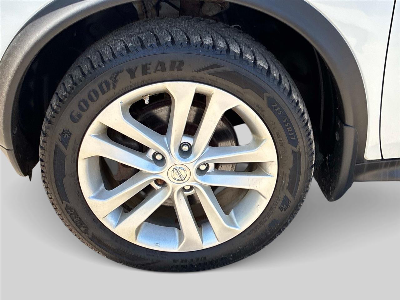 Nissan Juke 5dr Wgn CVT SV AWD 2014