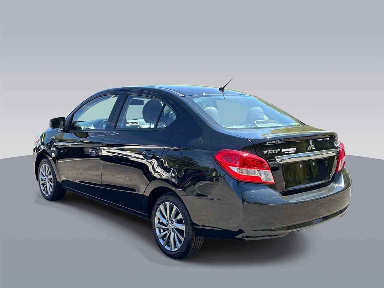 Mitsubishi Mirage G4 SE CVT 2018