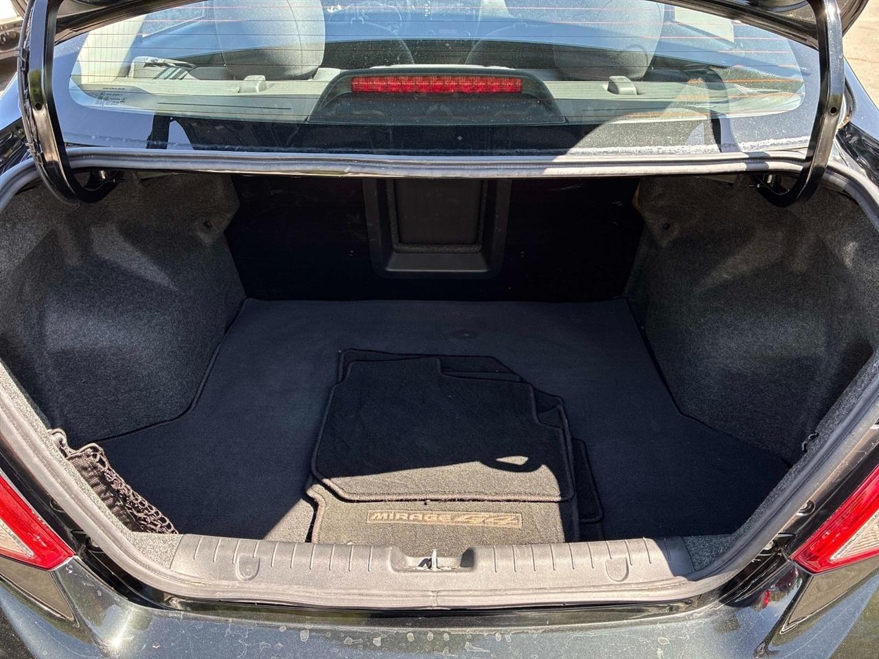 Mitsubishi Mirage G4 SE CVT 2018