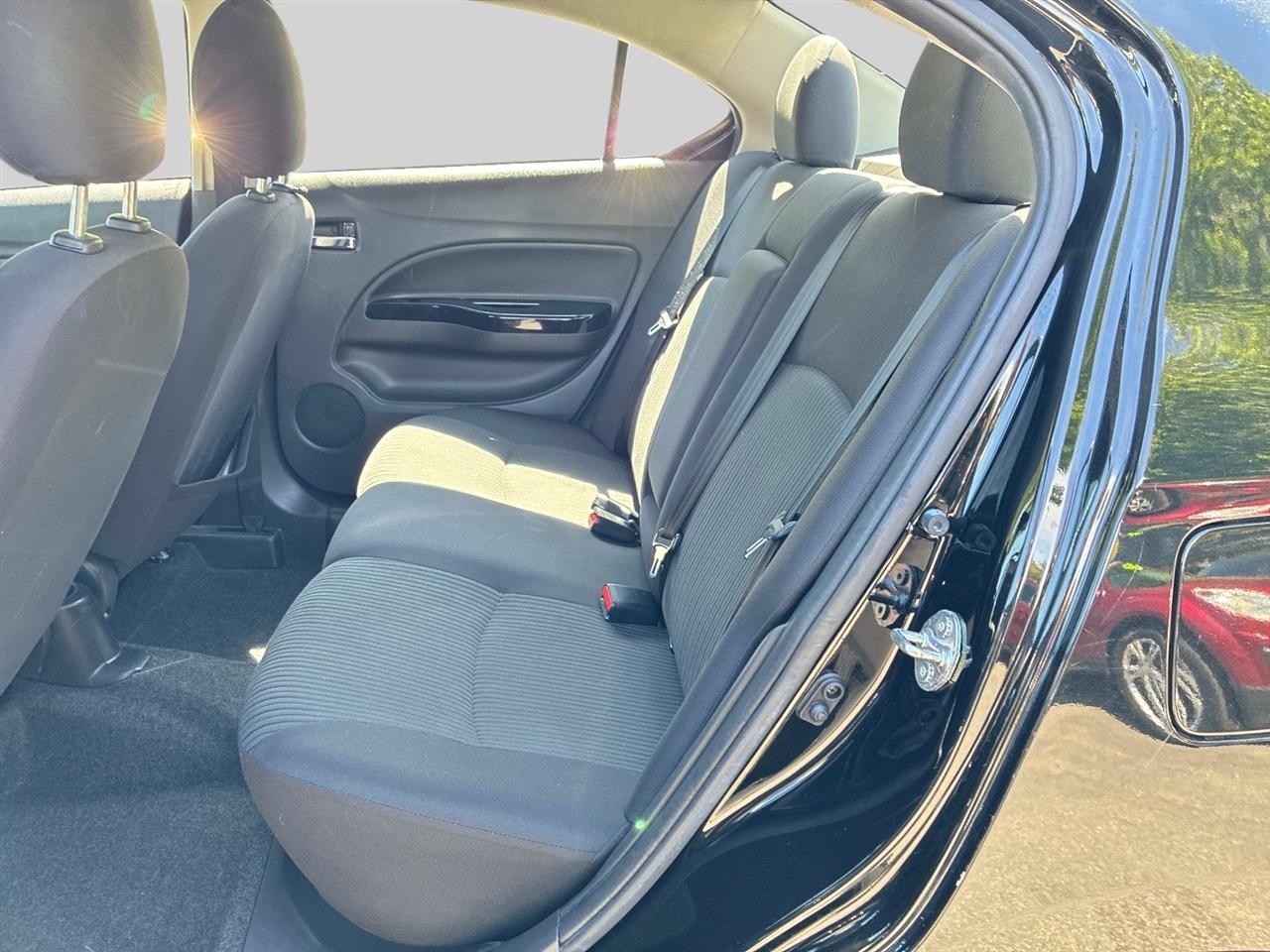 Mitsubishi Mirage G4 SE CVT 2018