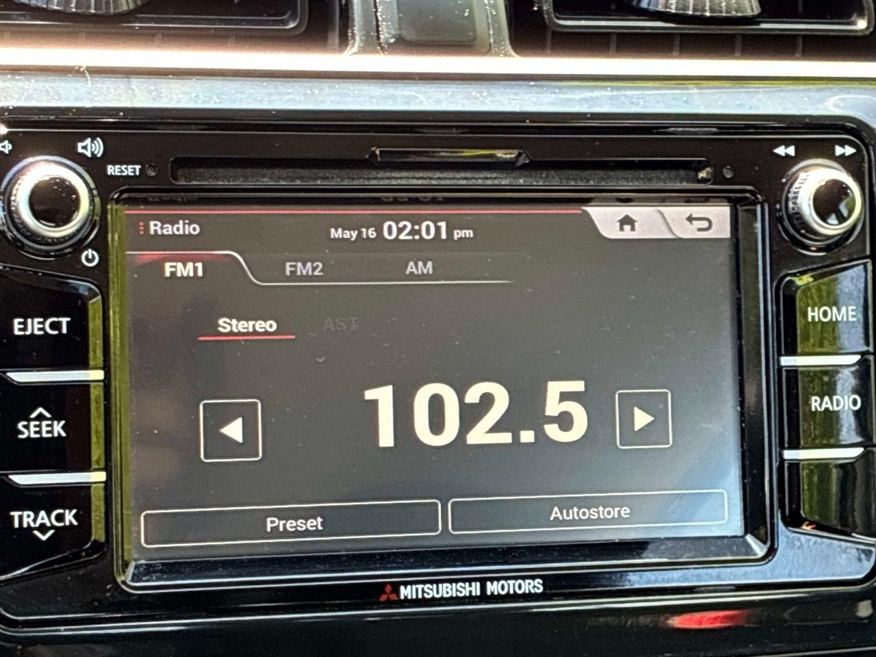 Mitsubishi Mirage G4 SE CVT 2018