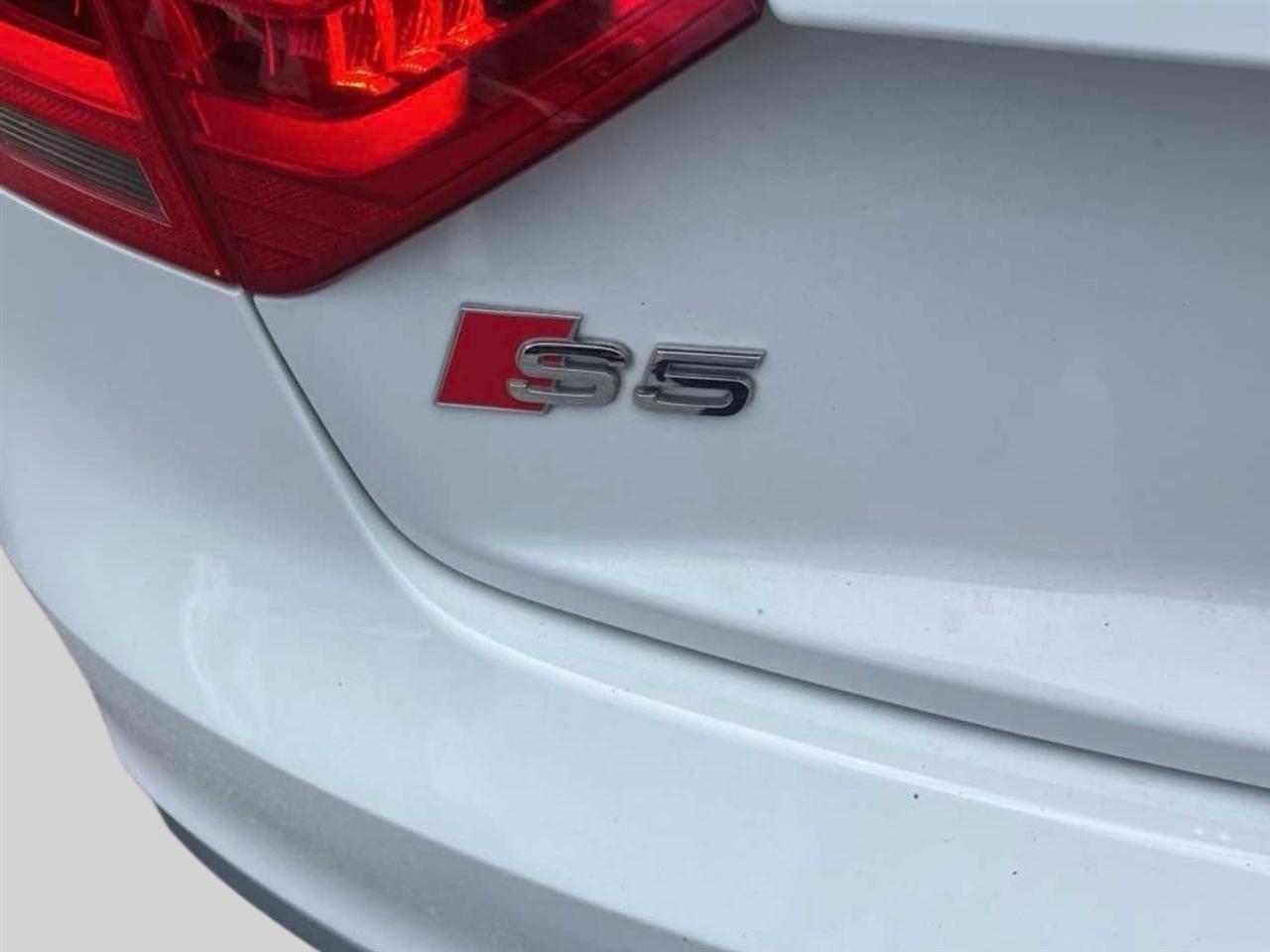 Audi S5  2015