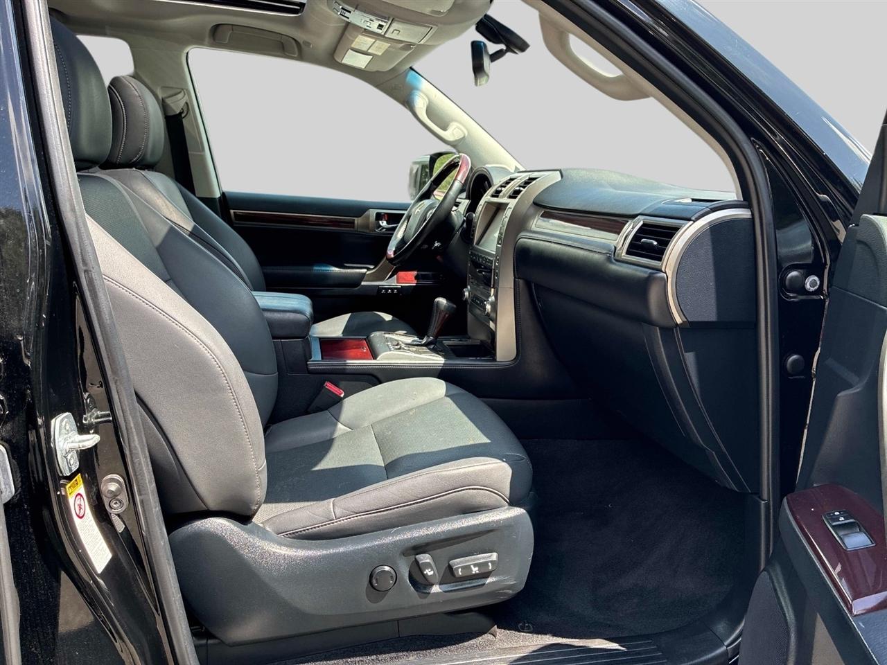 Lexus GX 460 GX 460 Premium 4WD 2019