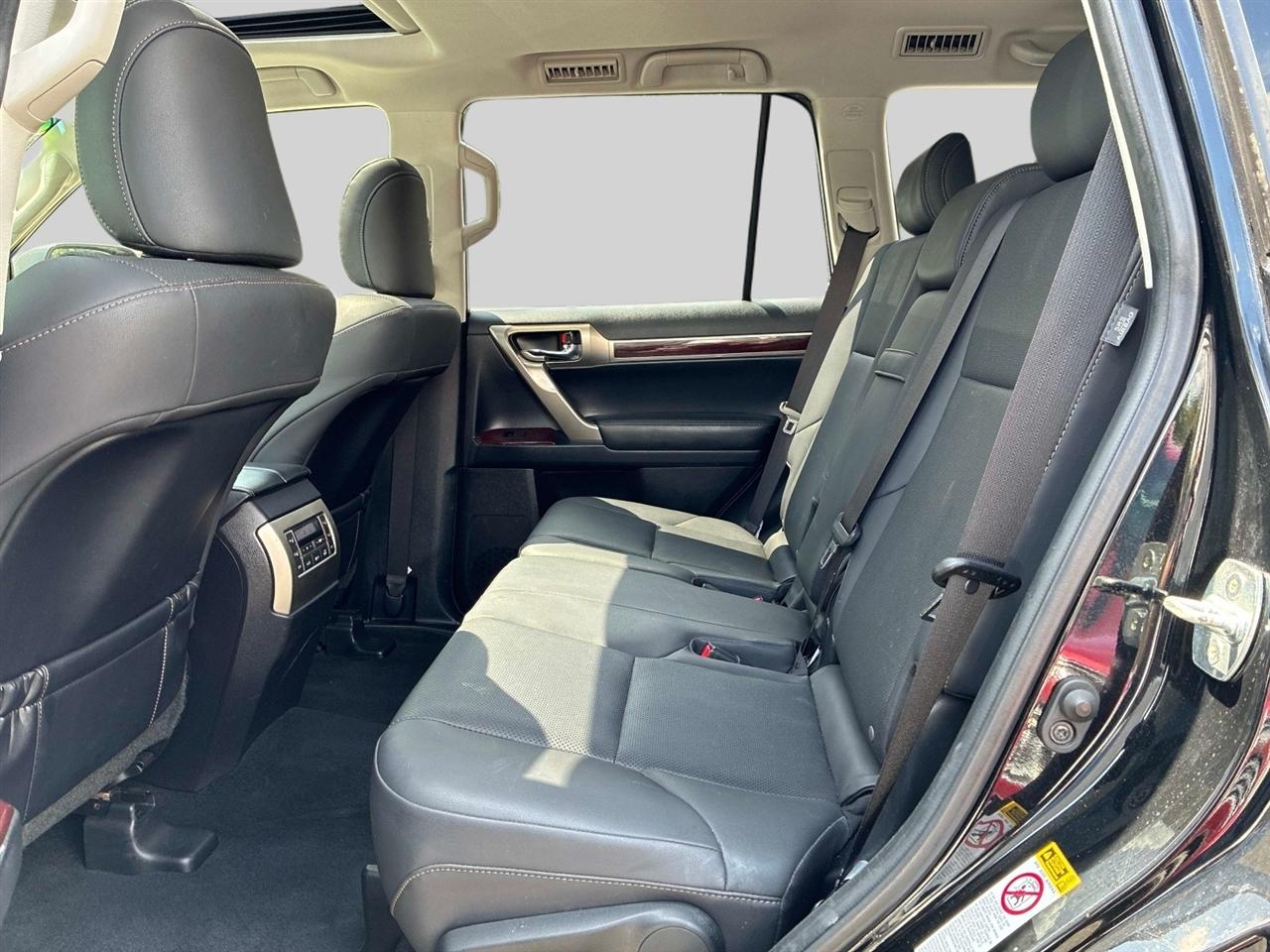 Lexus GX 460 GX 460 Premium 4WD 2019