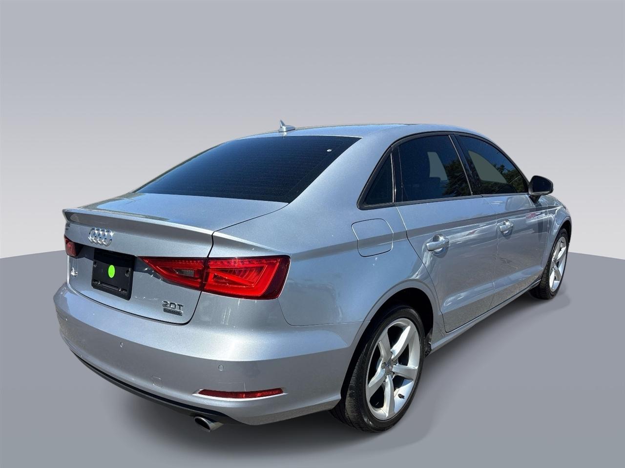 Audi A3 4dr Sdn quattro 2.0T Premium 2016