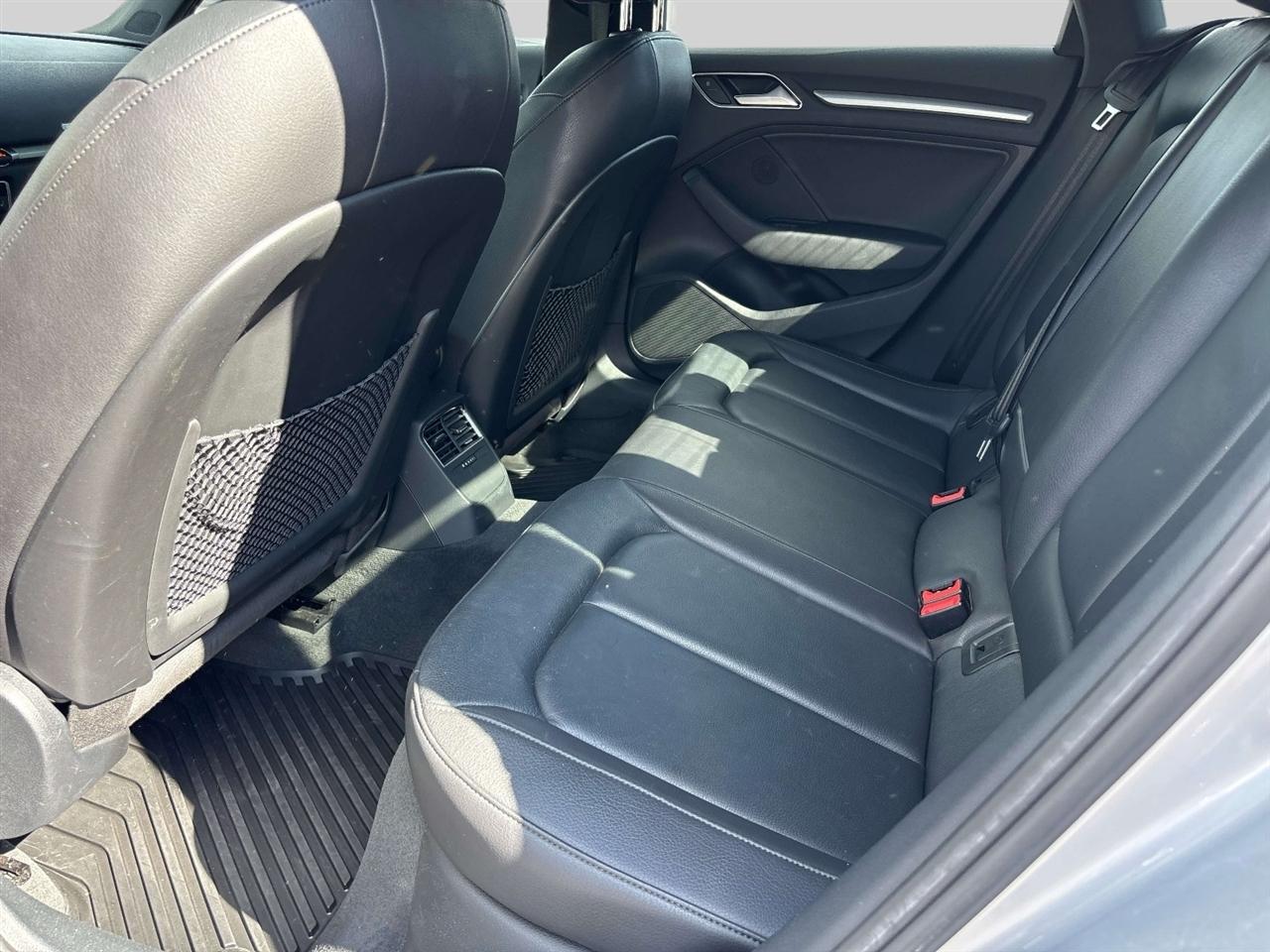 Audi A3 4dr Sdn quattro 2.0T Premium 2016