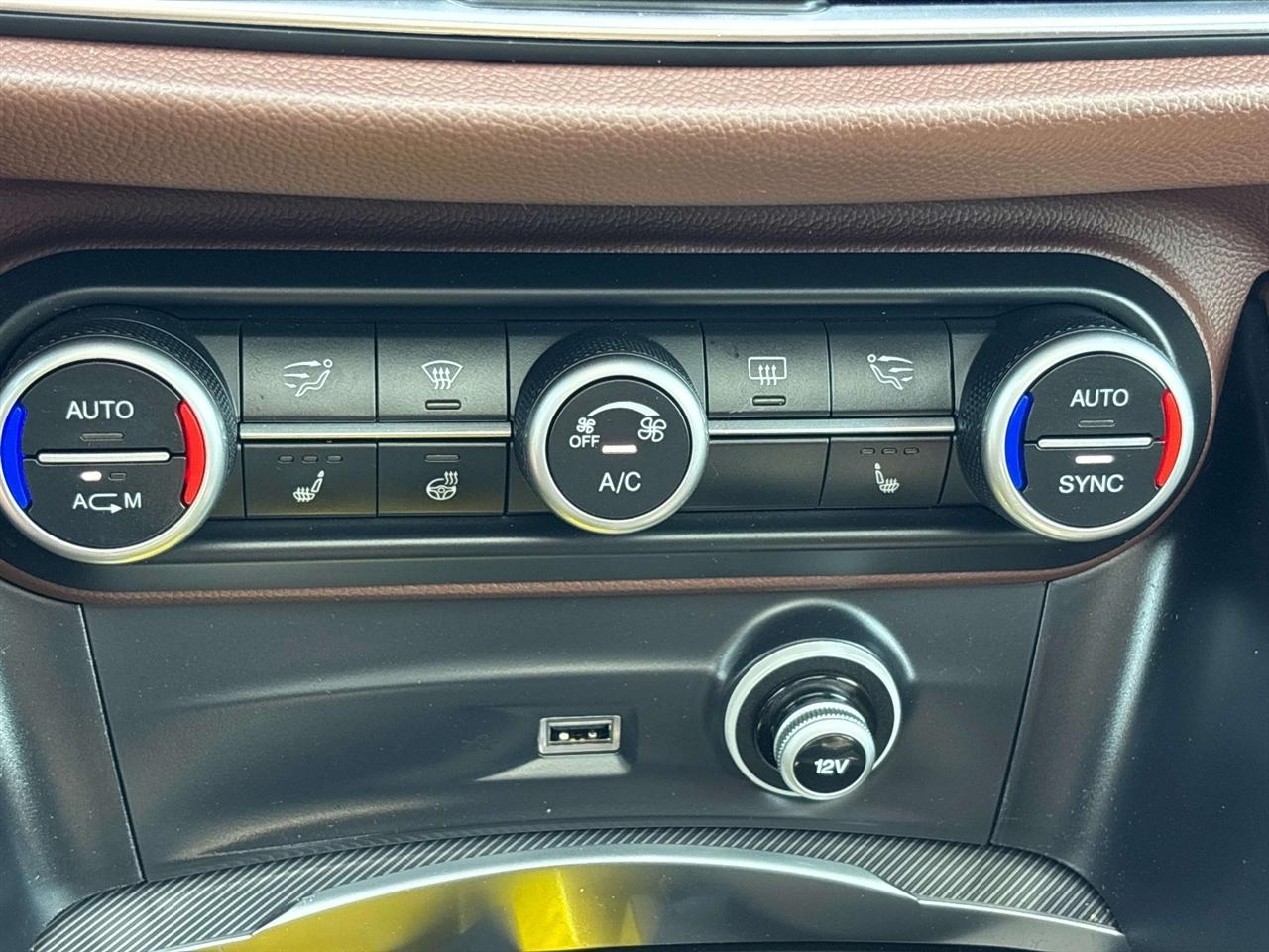 Alfa Romeo Stelvio Ti Sport AWD 2018
