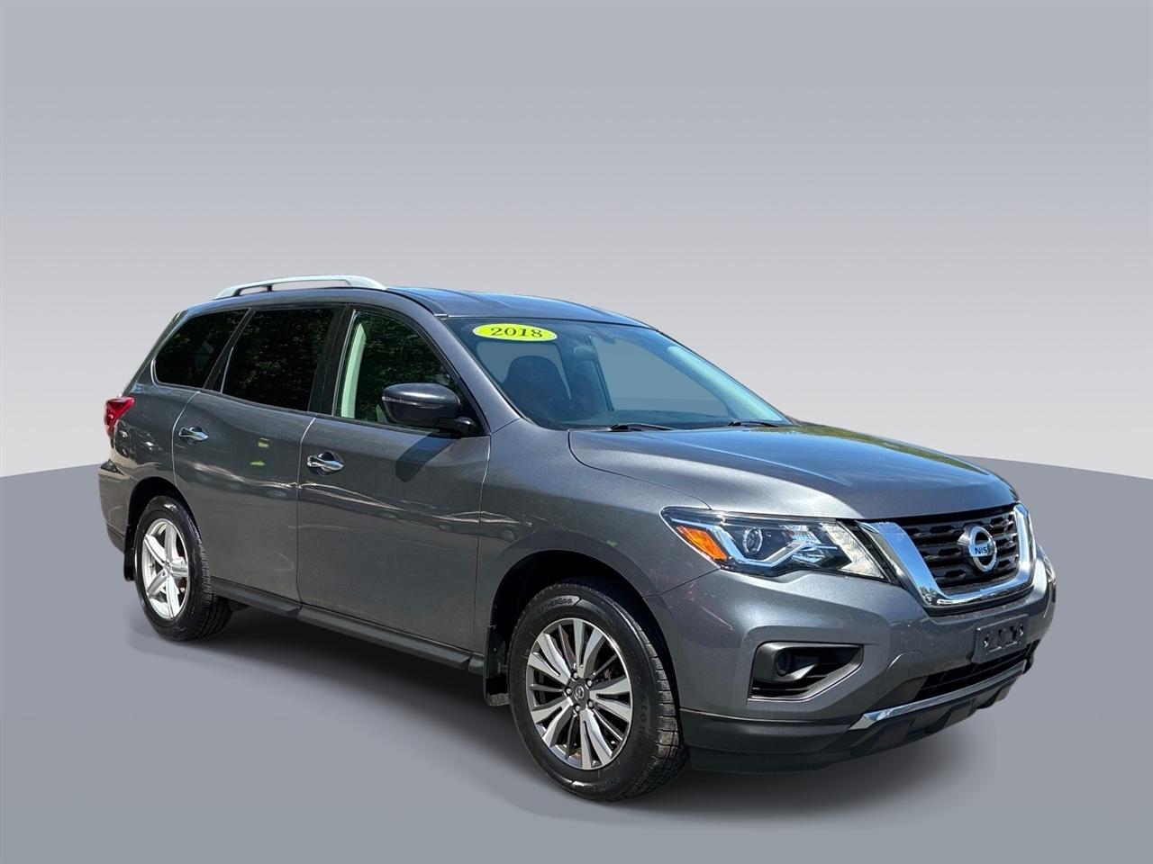 Nissan Pathfinder 4x4 S 2018