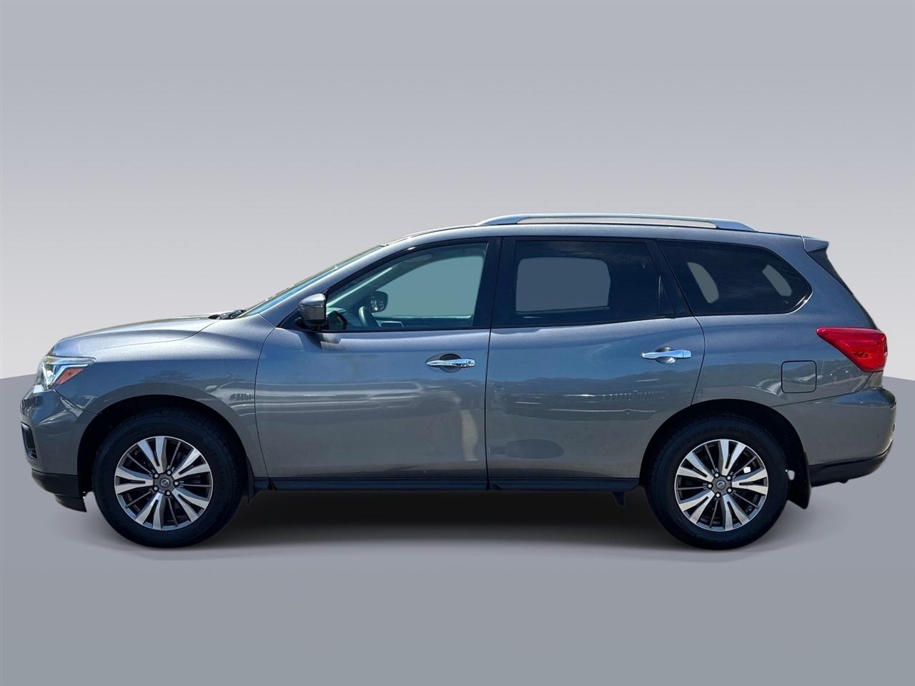Nissan Pathfinder 4x4 S 2018