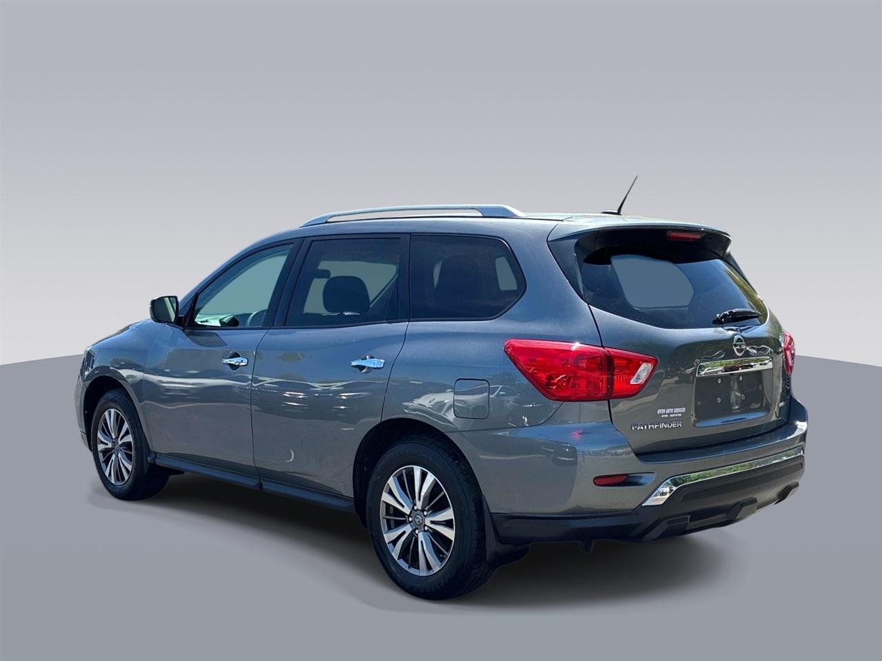 Nissan Pathfinder 4x4 S 2018