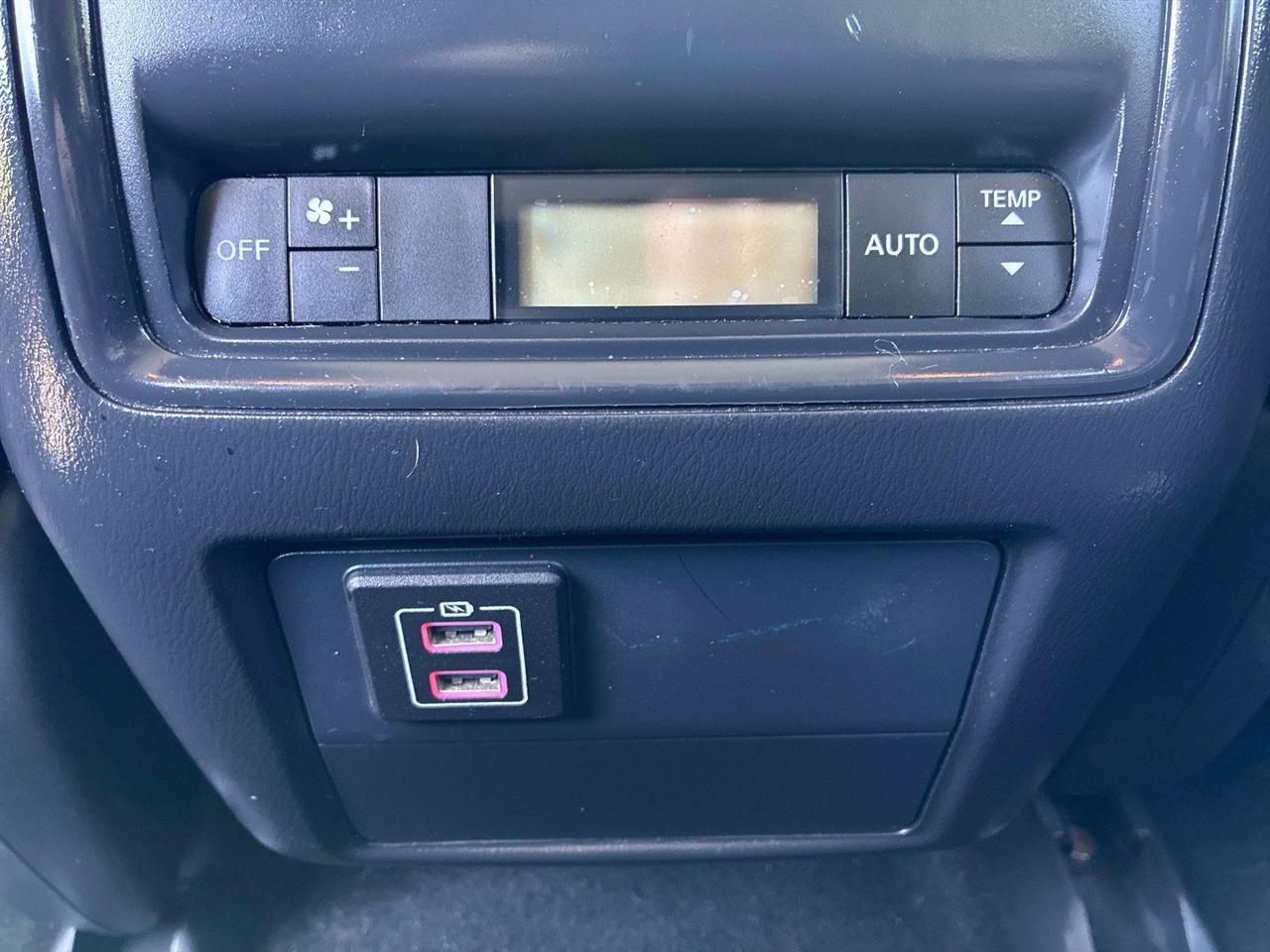 Nissan Pathfinder 4x4 S 2018
