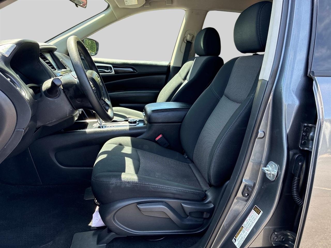 Nissan Pathfinder 4x4 S 2018