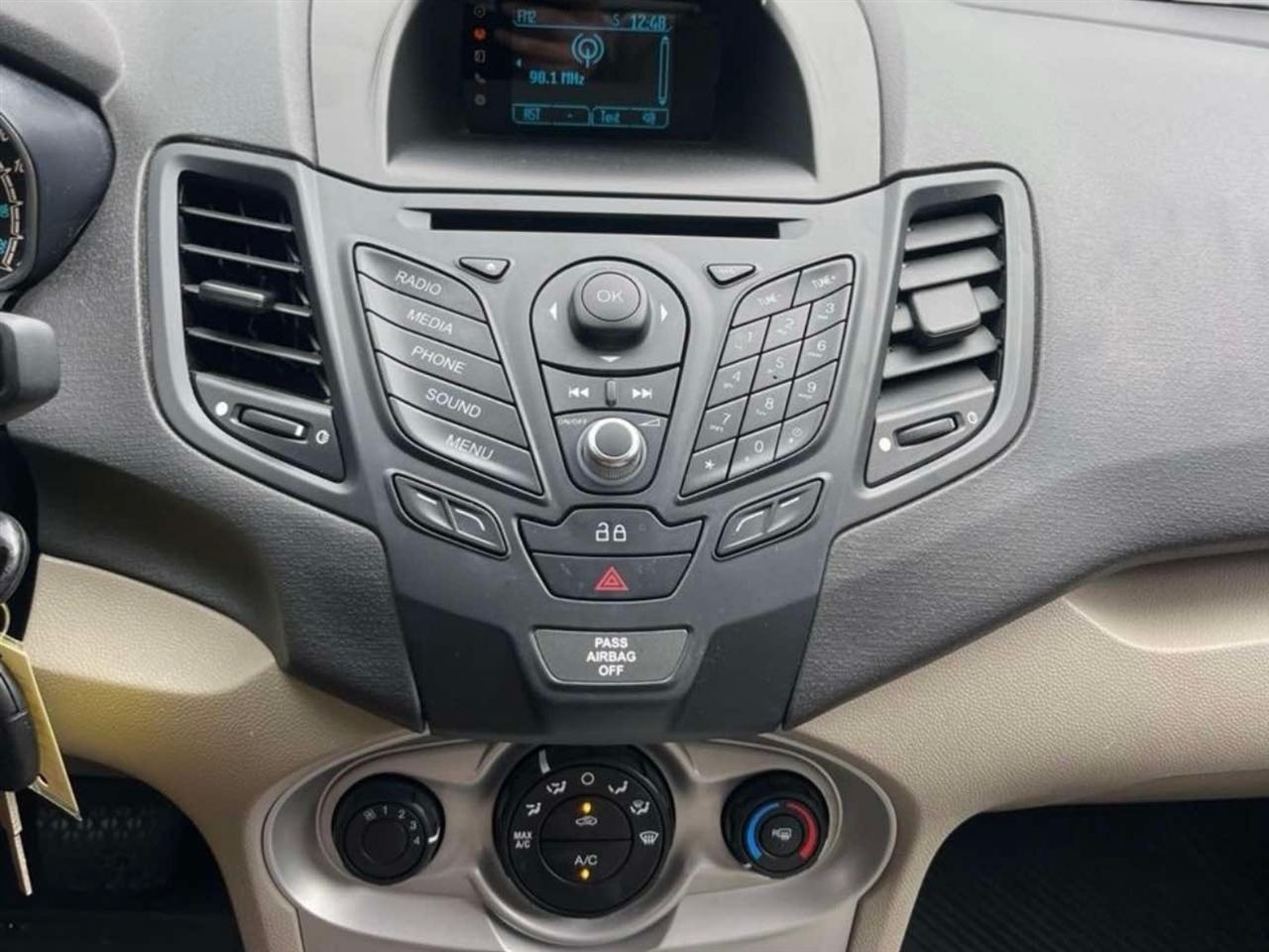 Ford Fiesta  2014