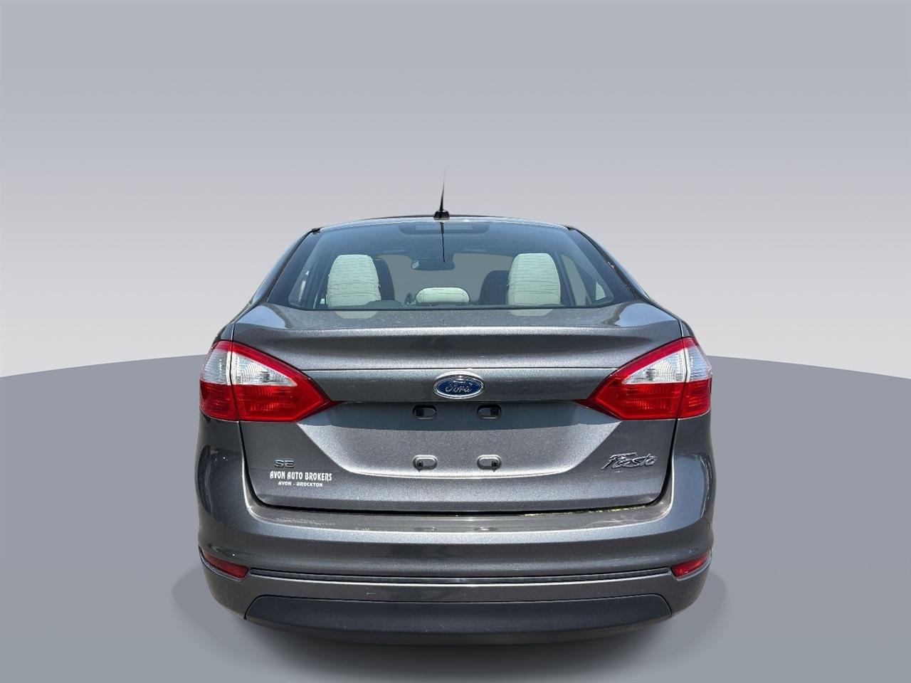 Ford Fiesta 4dr Sdn SE 2014