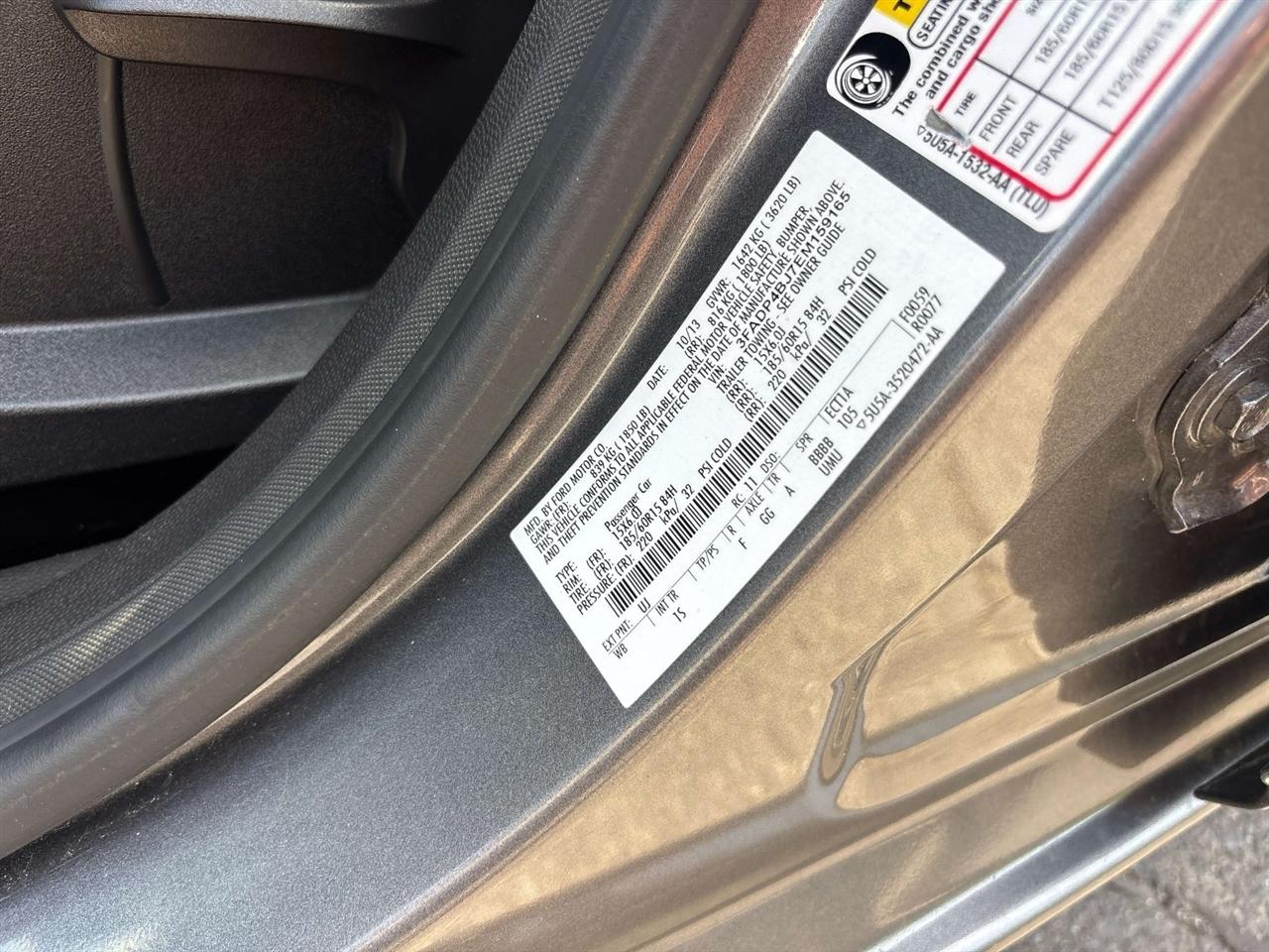 Ford Fiesta 4dr Sdn SE 2014