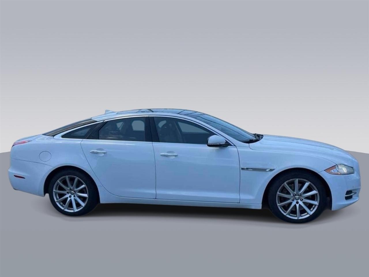 Jaguar XJ-Series  2013