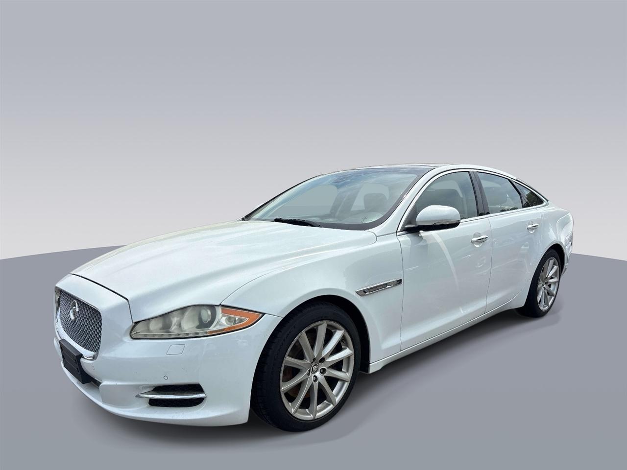 Jaguar XJ-Series 4dr Sdn AWD 2013