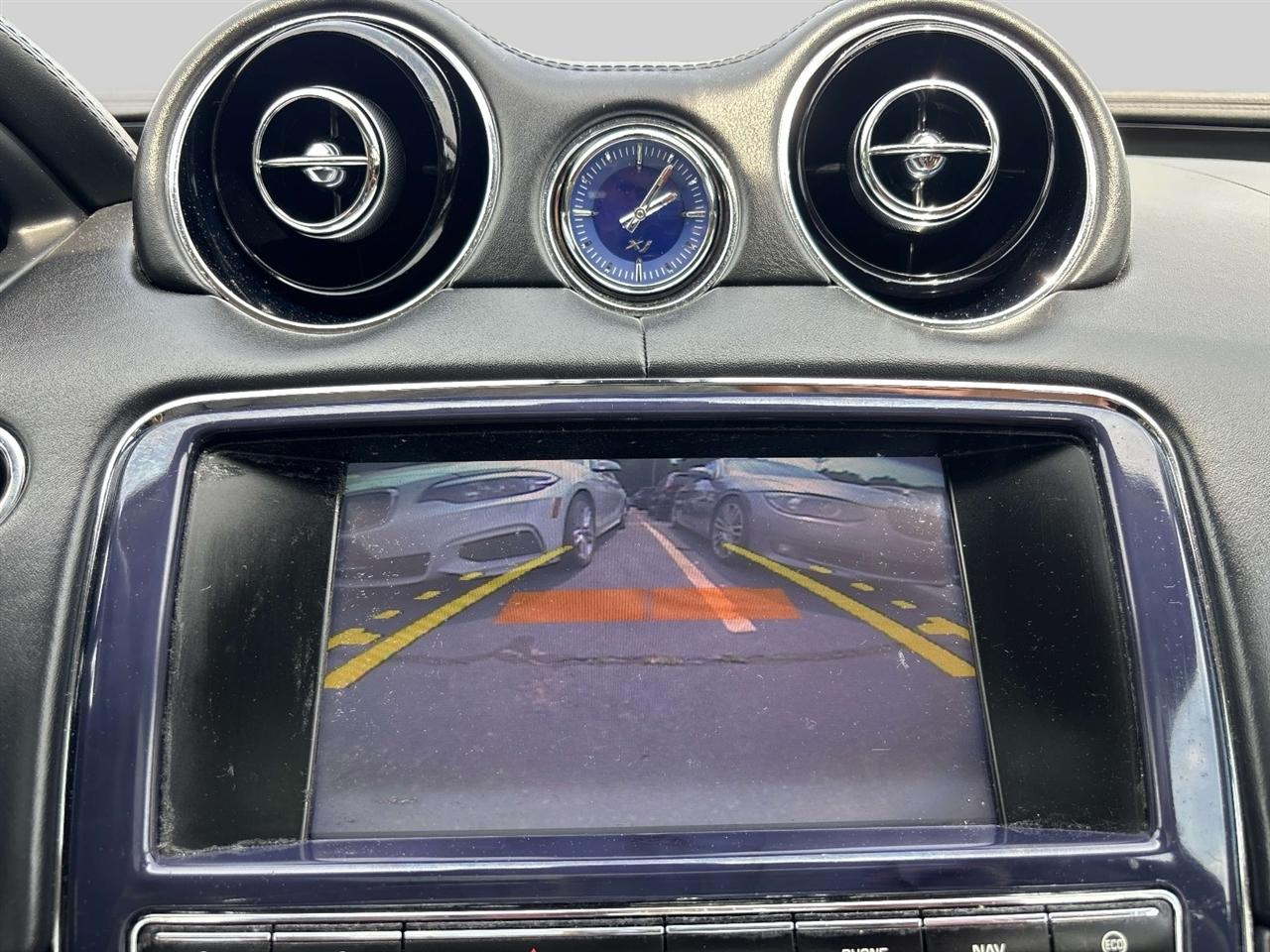 Jaguar XJ-Series 4dr Sdn AWD 2013