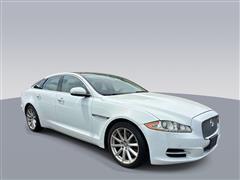 2013 Jaguar XJ-Series 