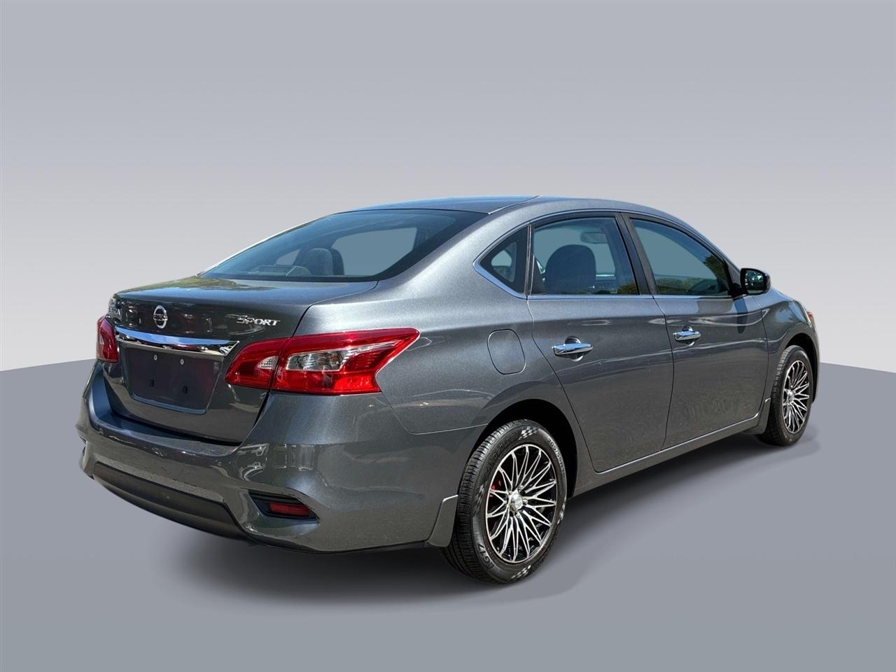 Nissan Sentra S CVT 2017
