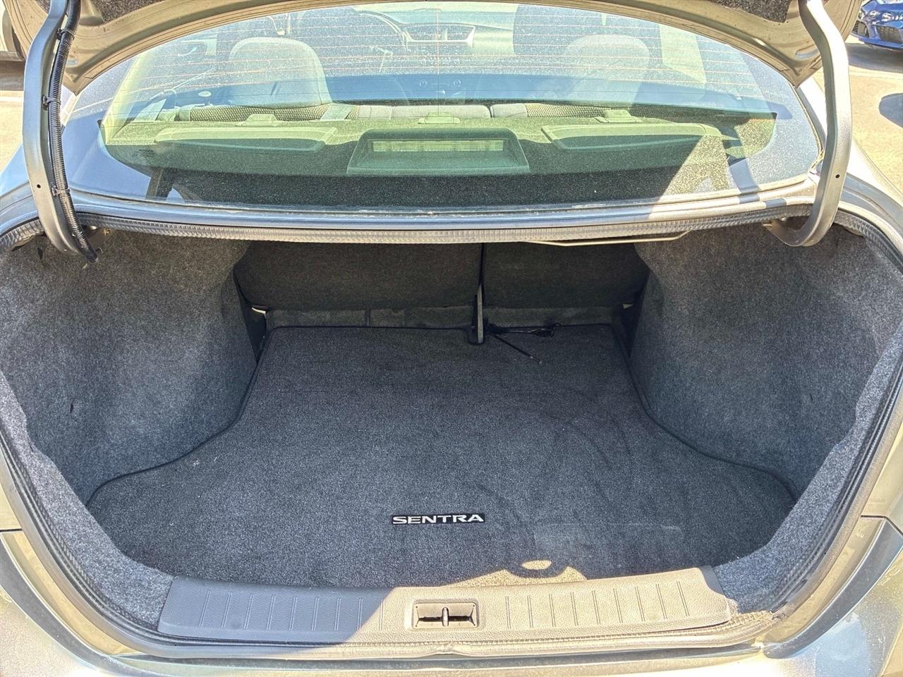 Nissan Sentra S CVT 2017