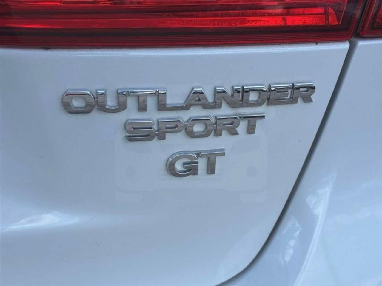 Mitsubishi Outlander Sport AWC 4dr CVT 2.4 GT 2016